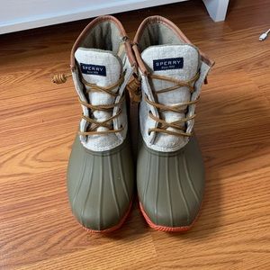 Sperry duck boots